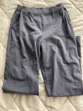 L.L. Bean women’s perfect fit charcoal gray pants